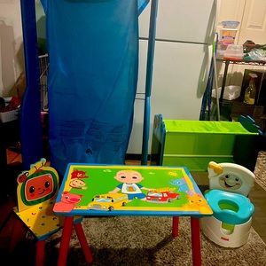 Coco melon table and chair with ballpen, also with a potty